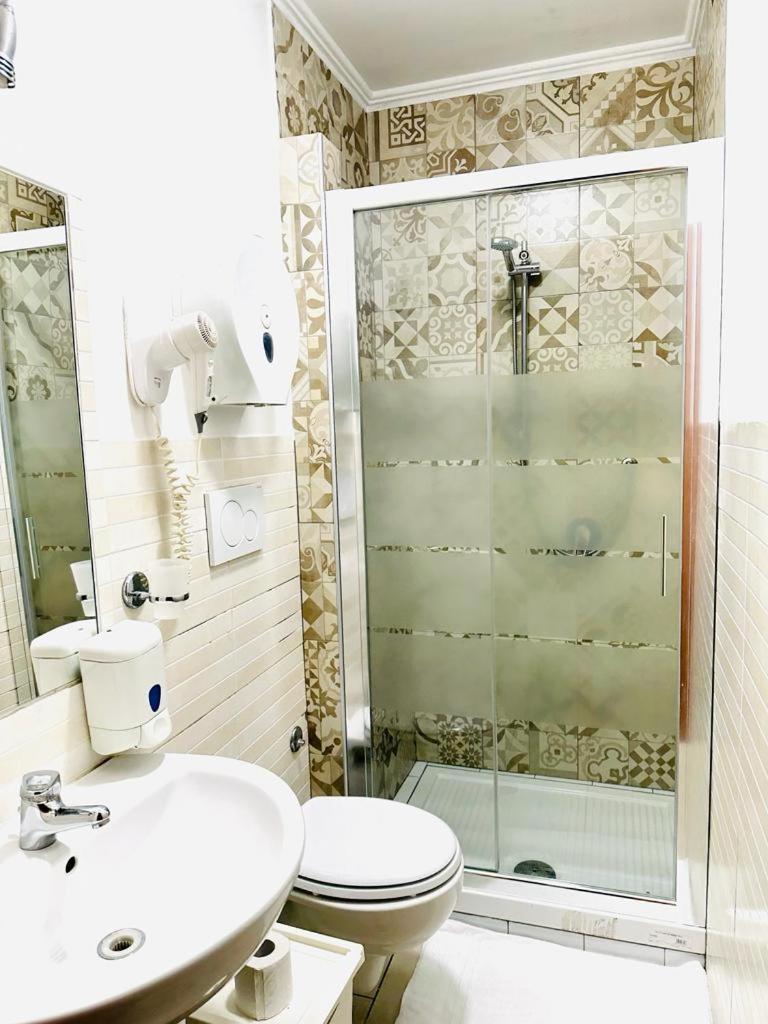 Rome Star Guesthouse Termini Zewnętrze zdjęcie